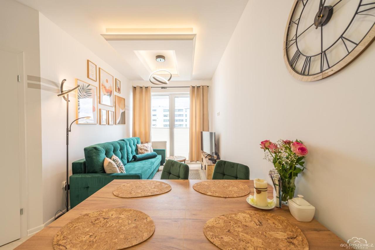 Horyzont Apartamenty - Kapitanski Mostek- Blisko Portu- Sniadania Kolberg Exterior foto