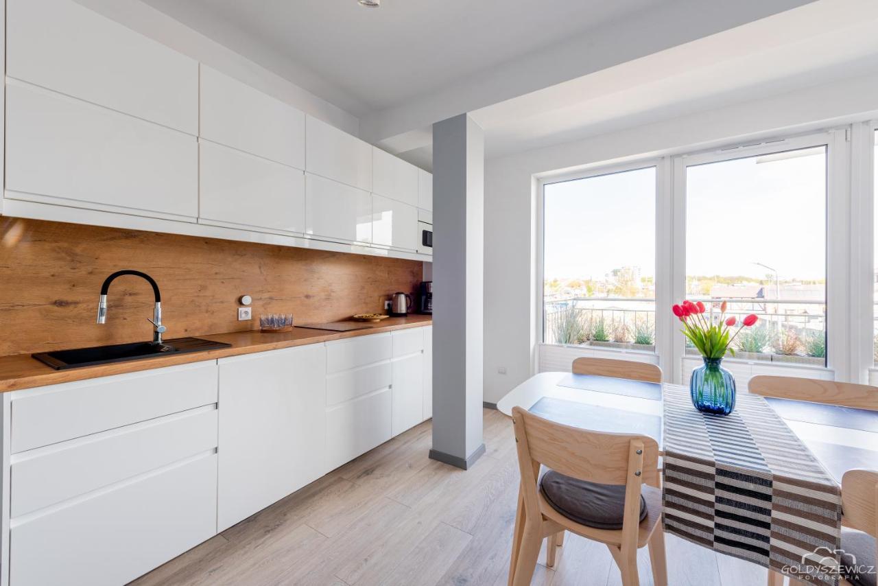Horyzont Apartamenty - Kapitanski Mostek- Blisko Portu- Sniadania Kolberg Exterior foto