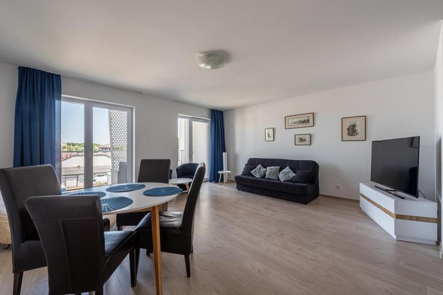 Horyzont Apartamenty - Kapitanski Mostek- Blisko Portu- Sniadania Kolberg Exterior foto